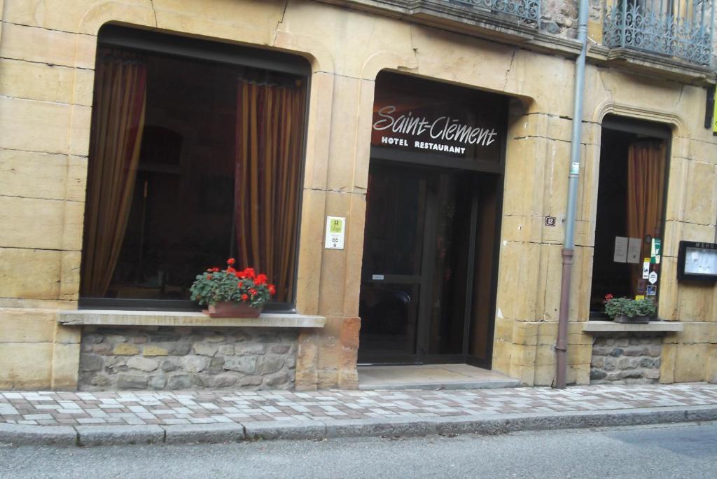 Hotel Restaurant Le Saint Clement Bagian luar foto