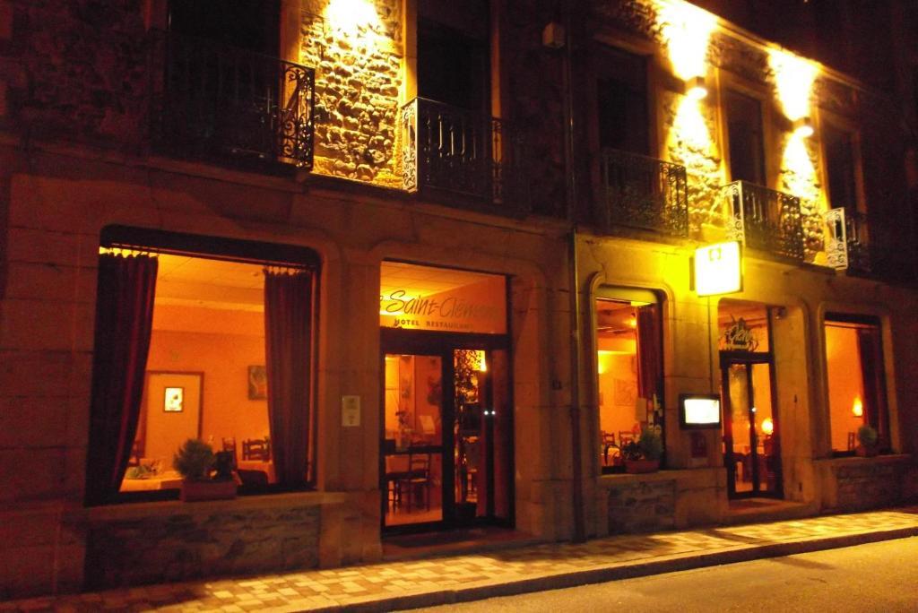 Hotel Restaurant Le Saint Clement Bagian luar foto